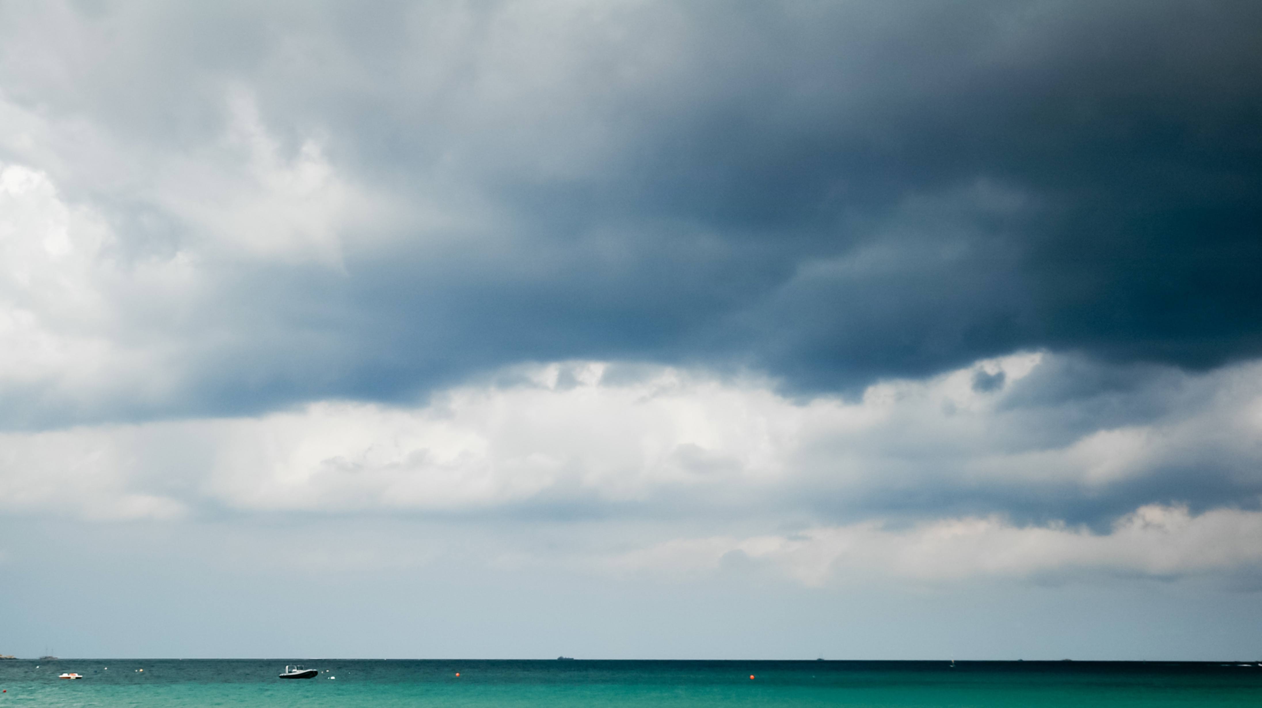Clouds above the ocean