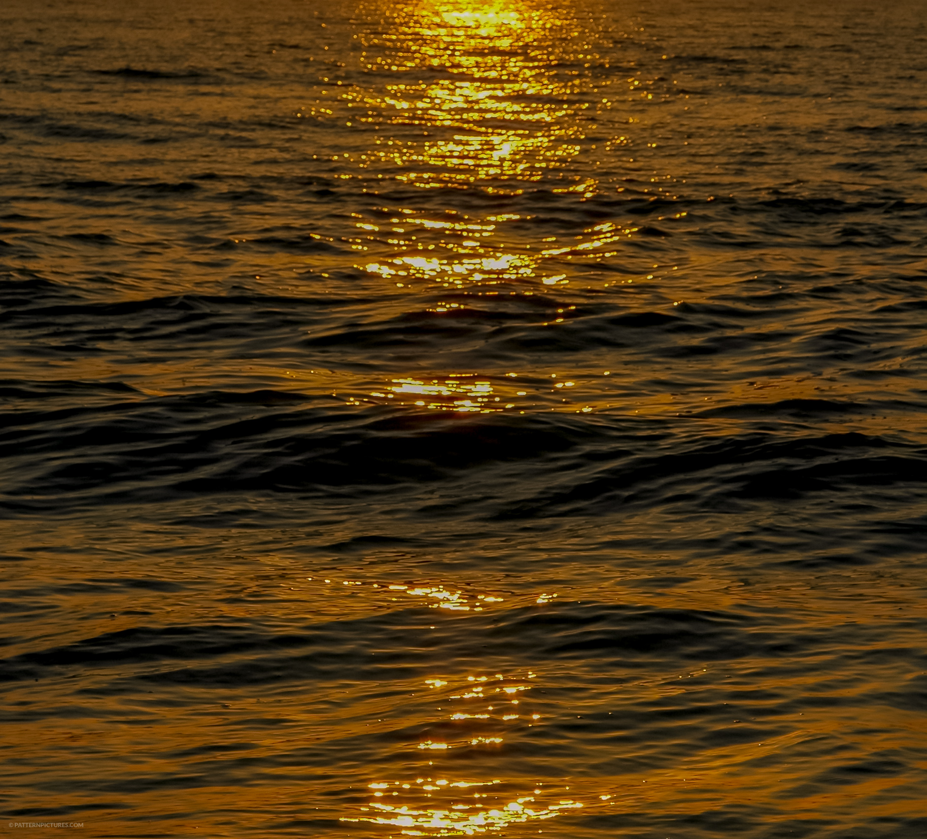 Golden hour sea sunshine