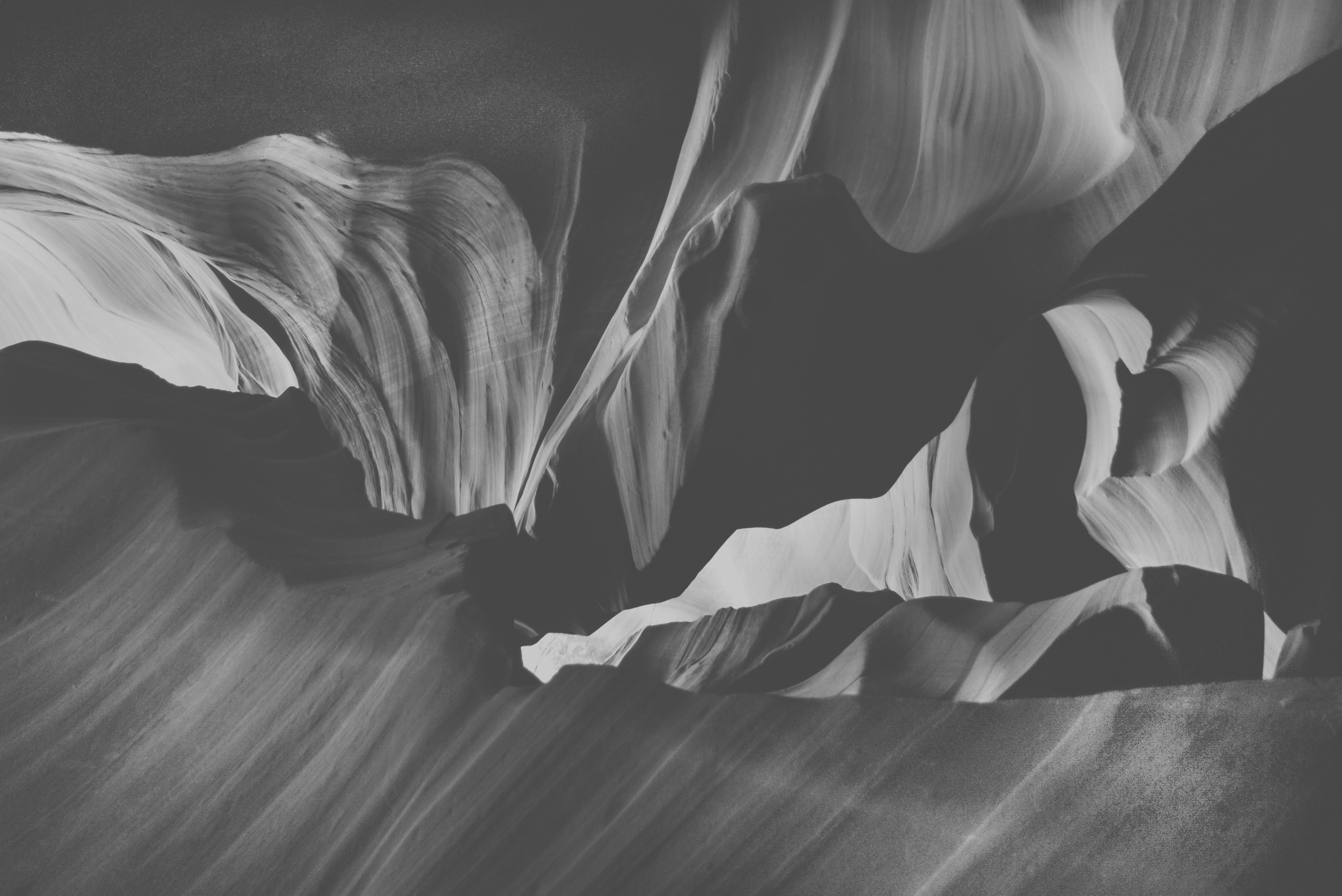 Lower Antelope Canyon texture black and white
