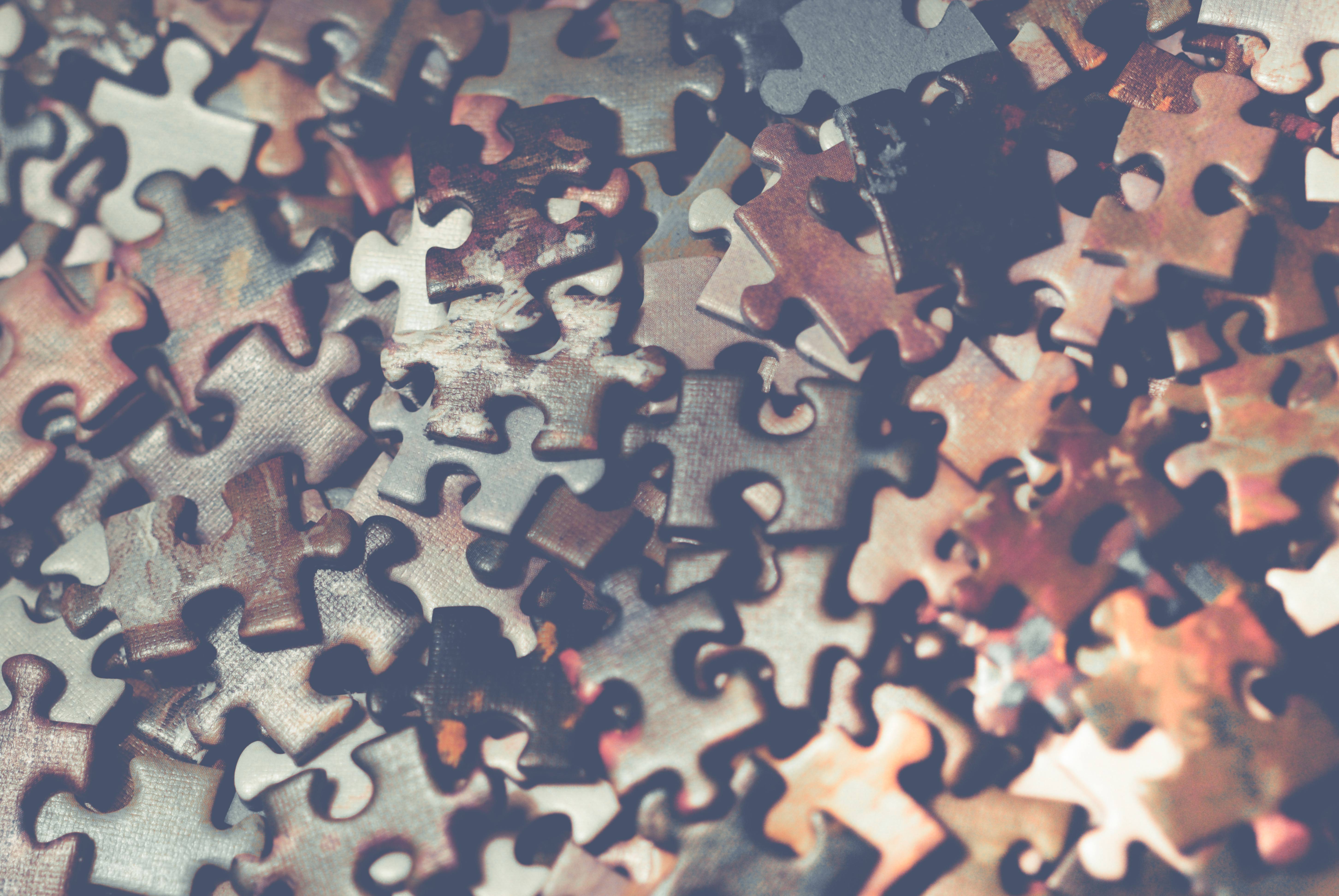 Pile of puzzle pieces pattern