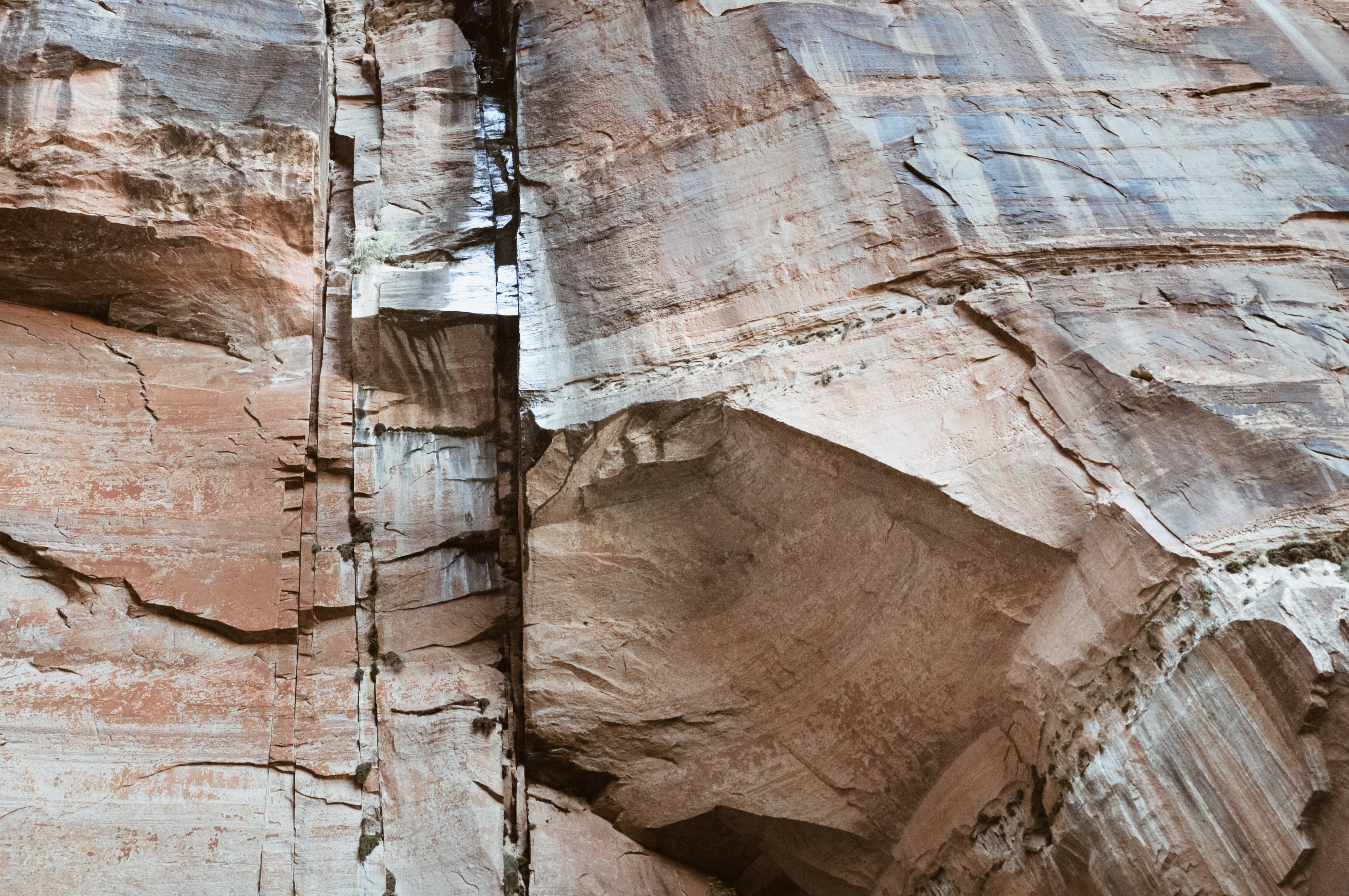 Zion pattern rock formations
