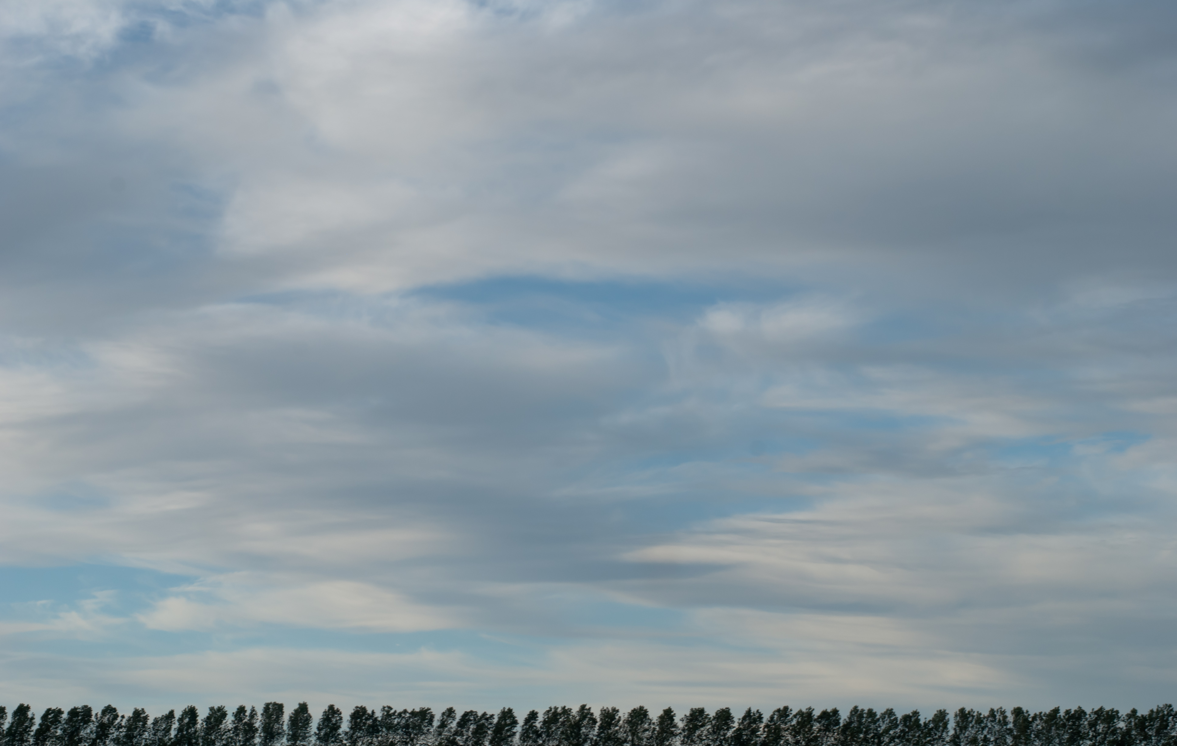 Stretched light grey clouds