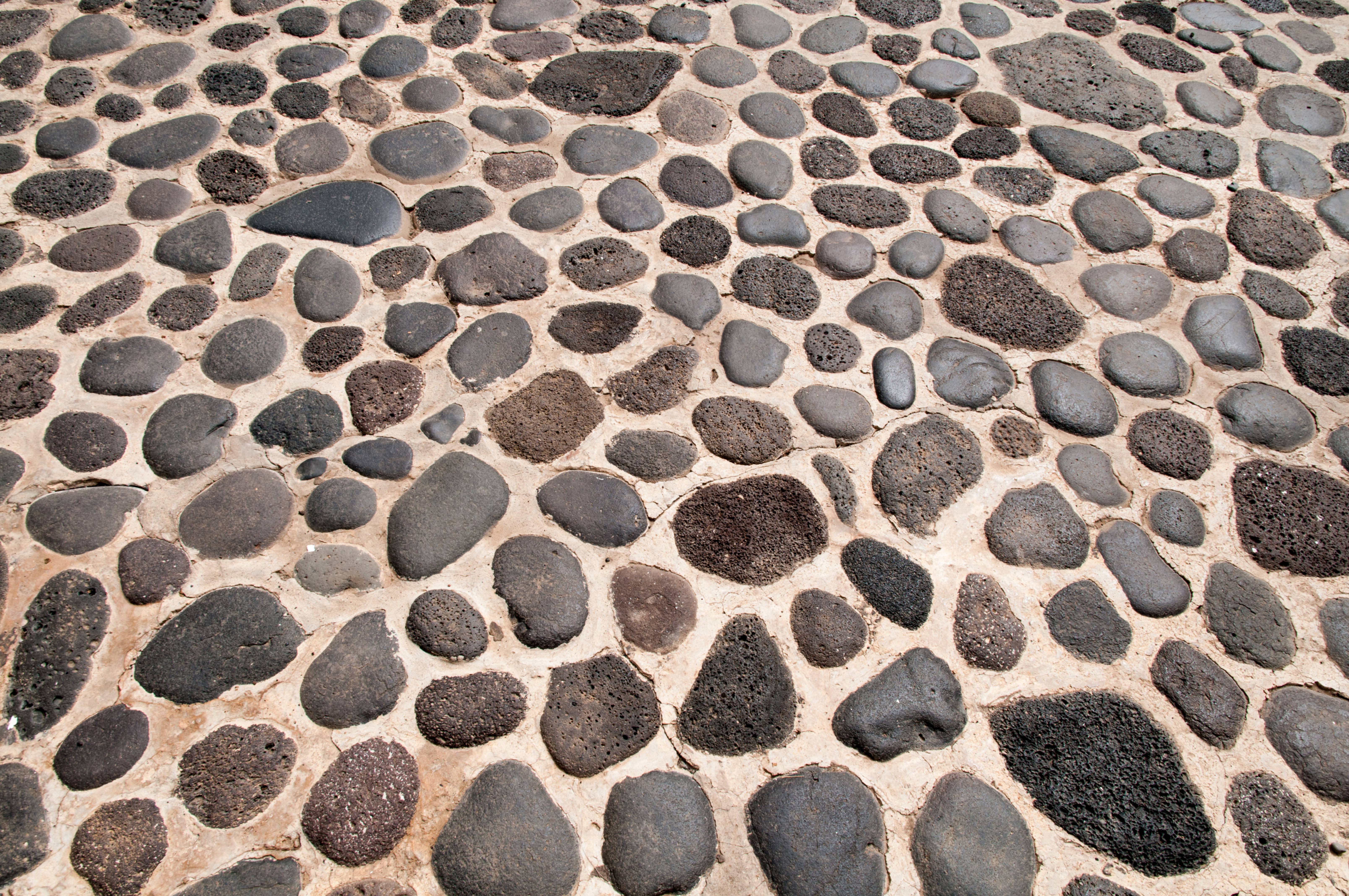 Round Stones Floor