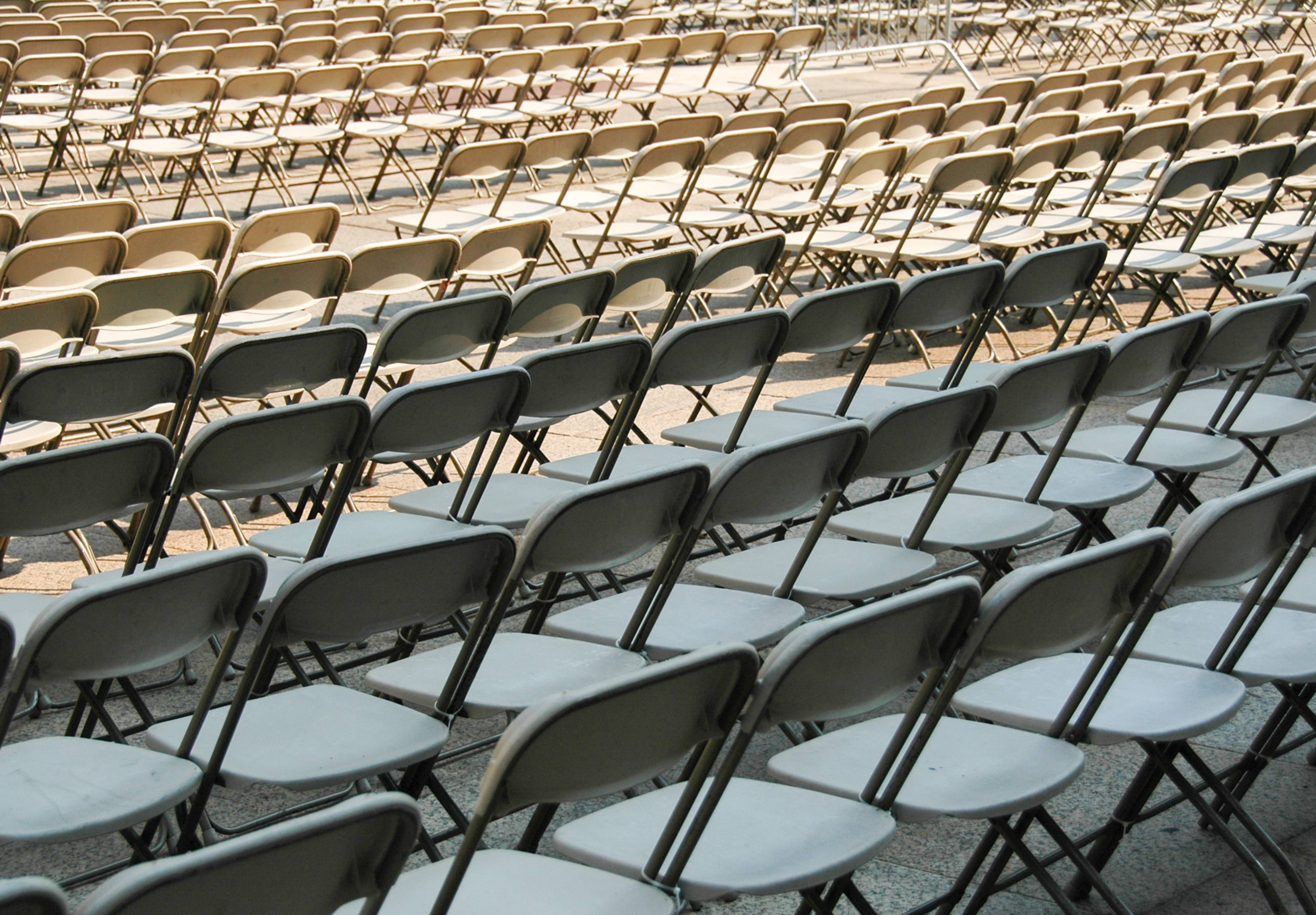 Rear view arrangement of seats