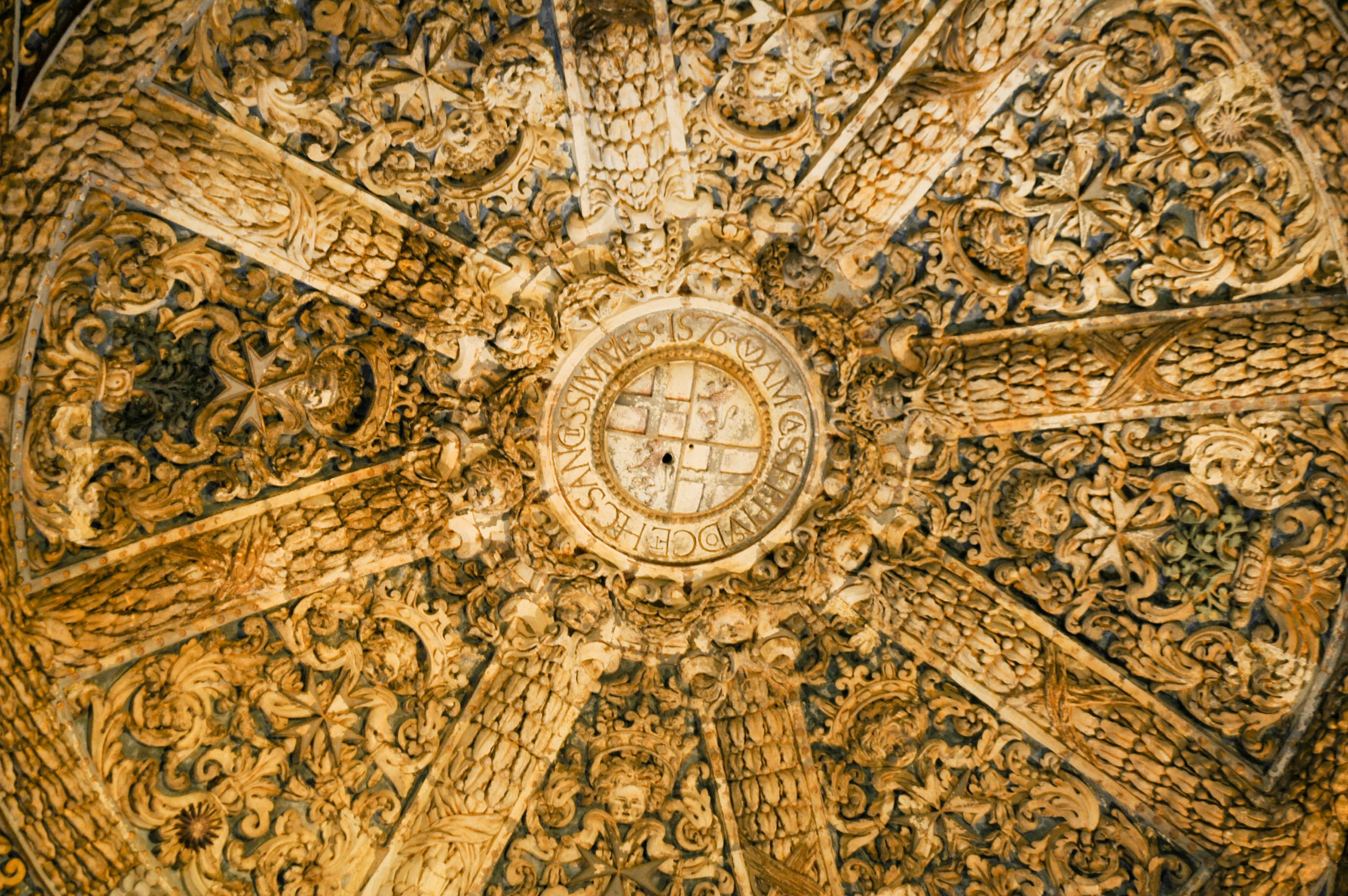 Ancient dome scultpured ceiling